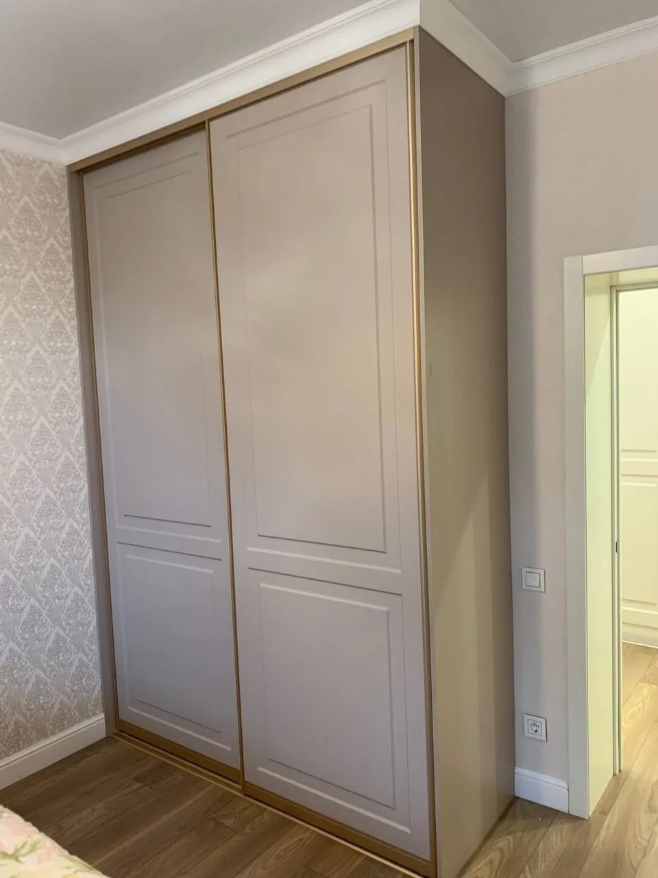 Шкаф в спальню